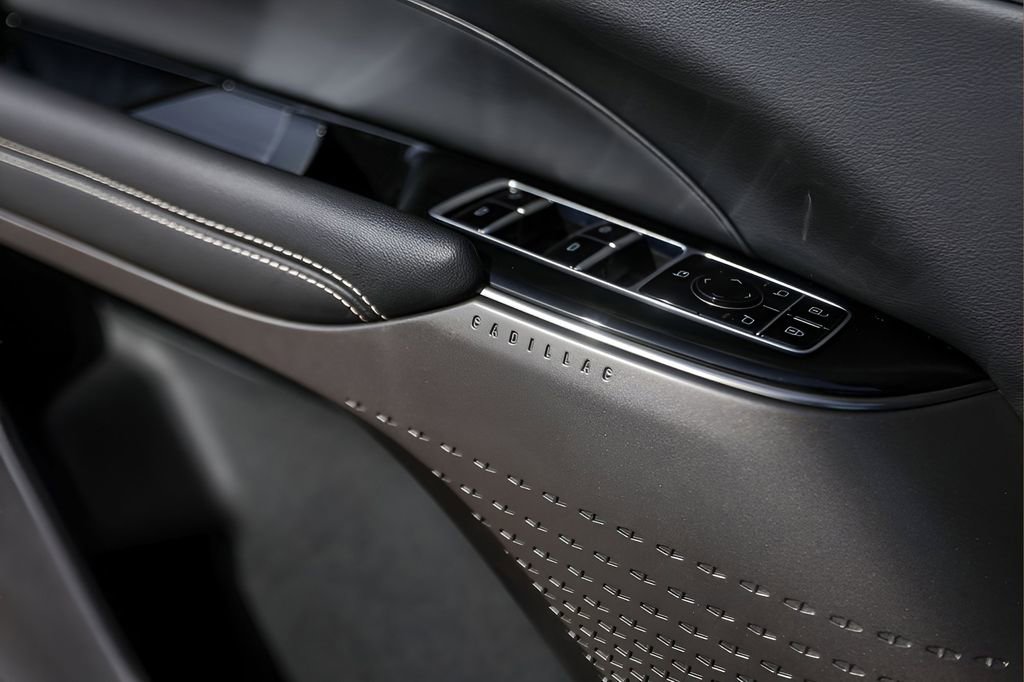 Certified 2024 Cadillac Lyriq Sport image 21