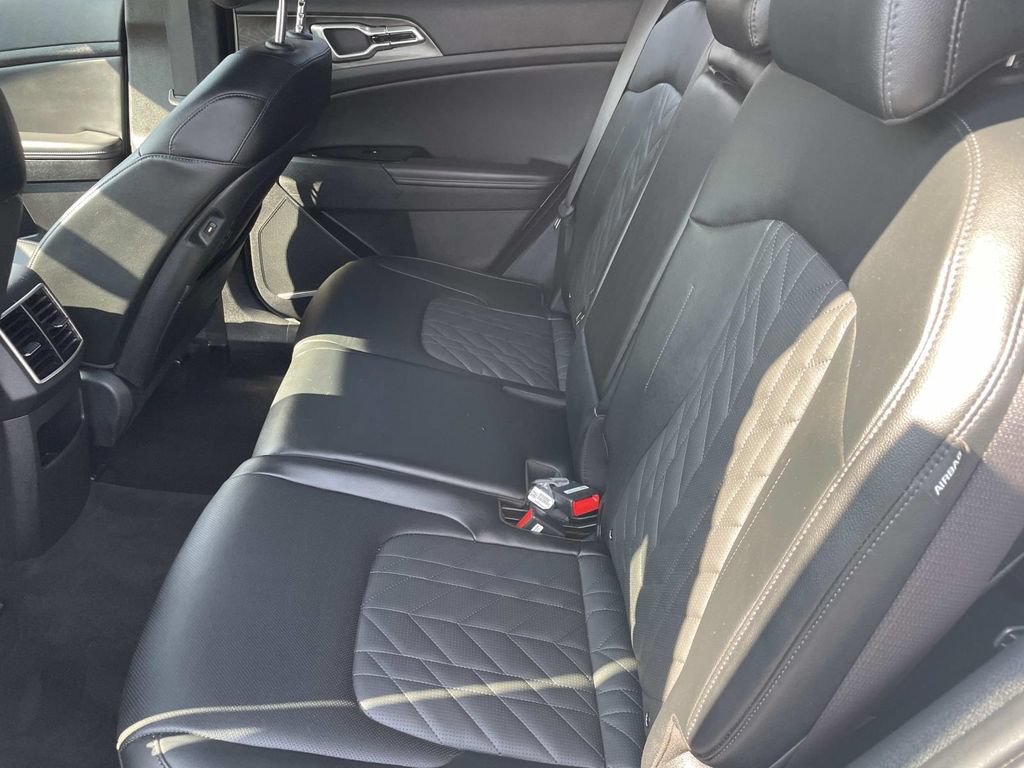 Used 2024 Kia Sportage X-Line w/ X-Line Premium Package AWD/4WD image 16