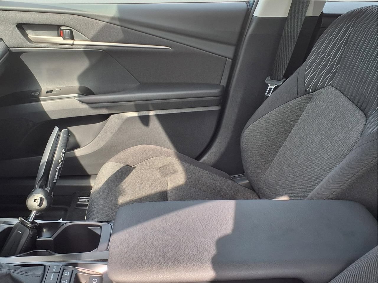 Used 2026 Toyota Camry LE w/ Convenience Package FWD image 13
