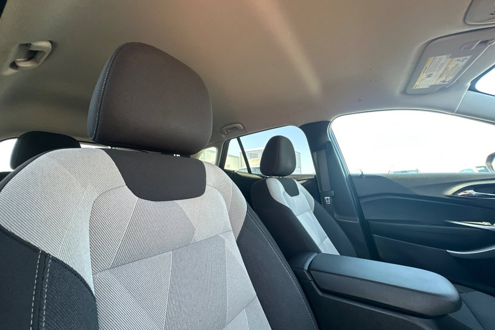 Used 2024 Chevrolet Trax LS w/ LS Convenience Package FWD image 21