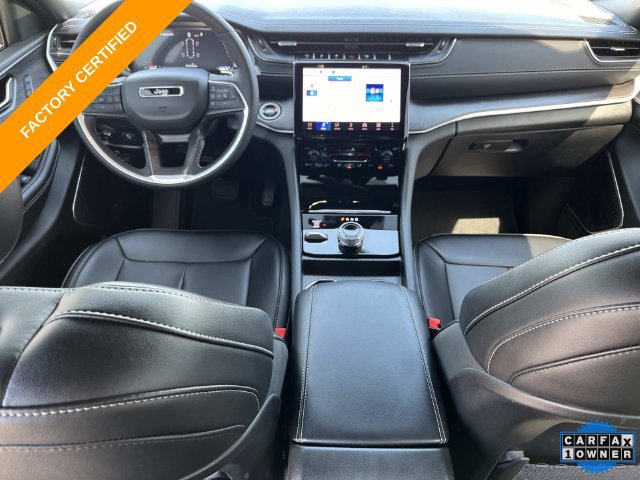 Certified 2025 Jeep Grand Cherokee L Limited w/ Black Appearance Package AWD/4WD image 17