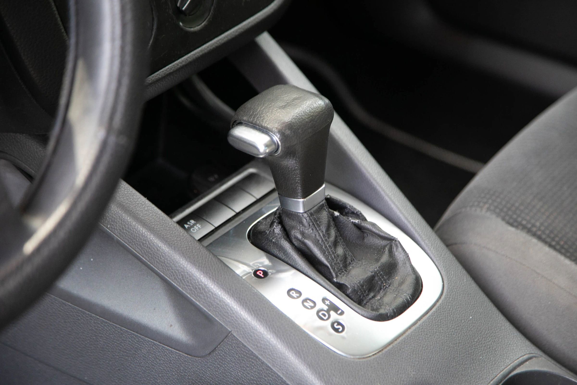 Used 2008 Volkswagen Jetta S image 29