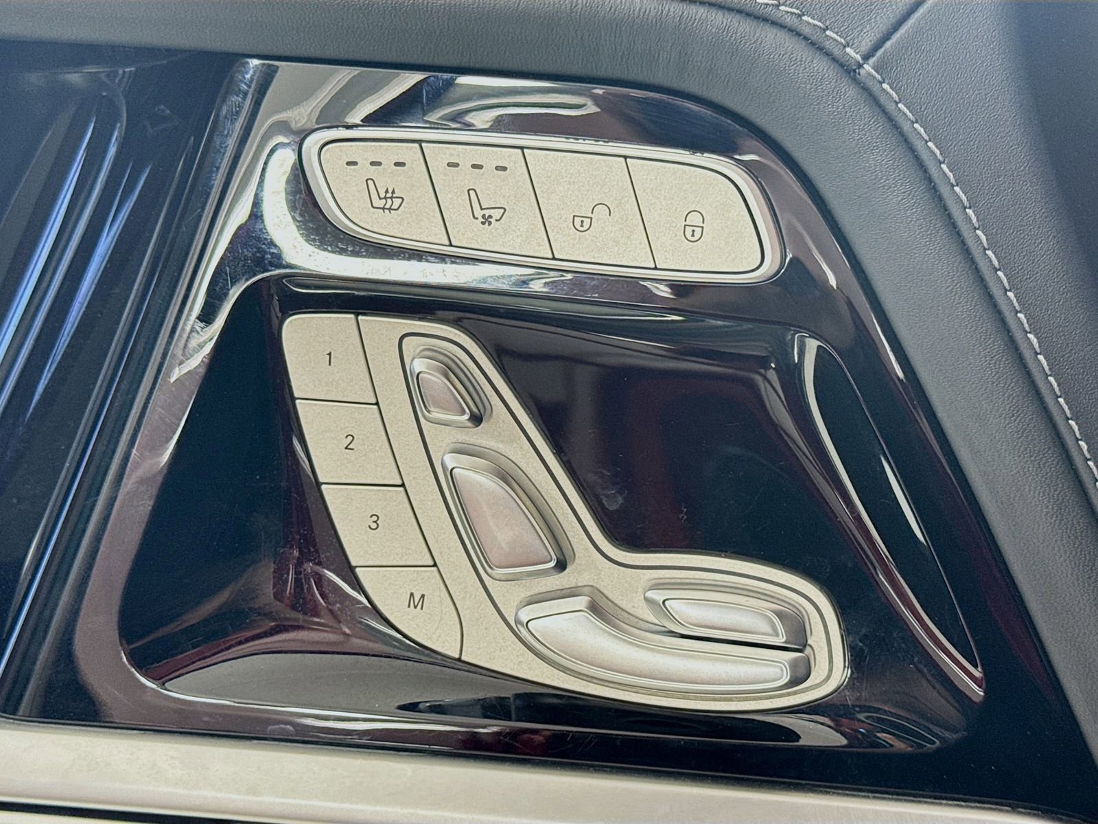 Used 2022 Mercedes-Benz G 63 AMG 4MATIC image 19