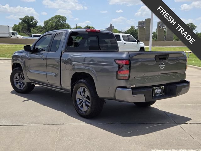Used 2025 Nissan Frontier SV RWD image 4