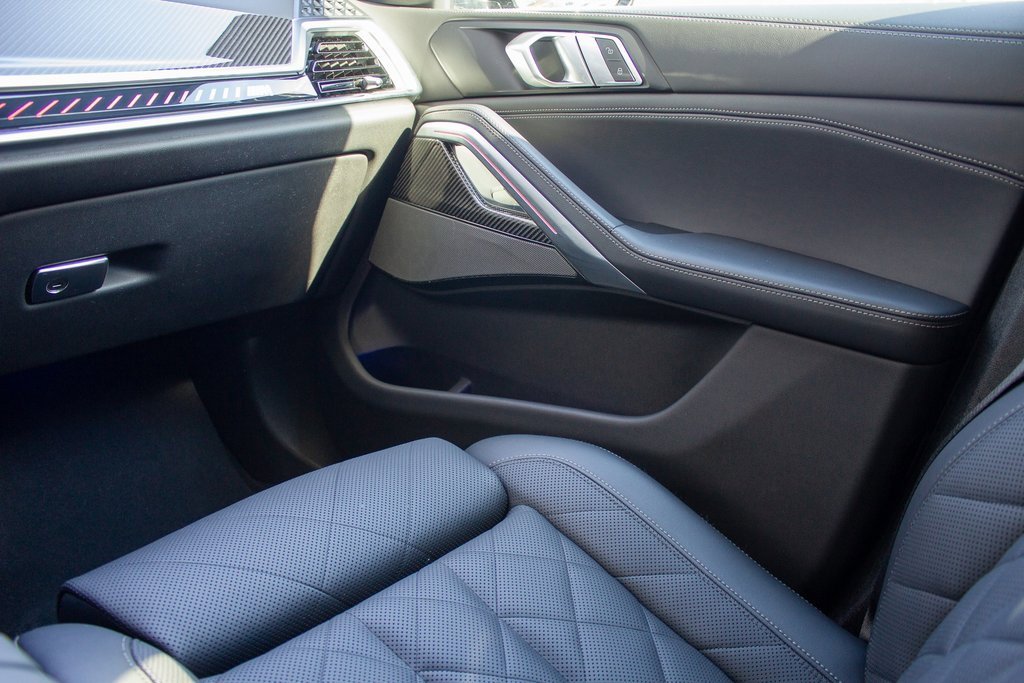 Used 2026 BMW X6 M60i image 20