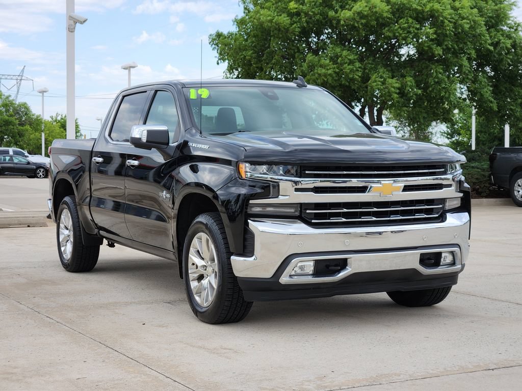 Used 2019 Chevrolet Silverado 1500 LTZ w/ LTZ Texas Edition AWD/4WD image 3