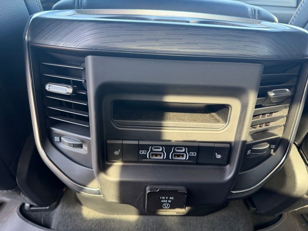 Used 2024 RAM 1500 Laramie AWD/4WD image 11