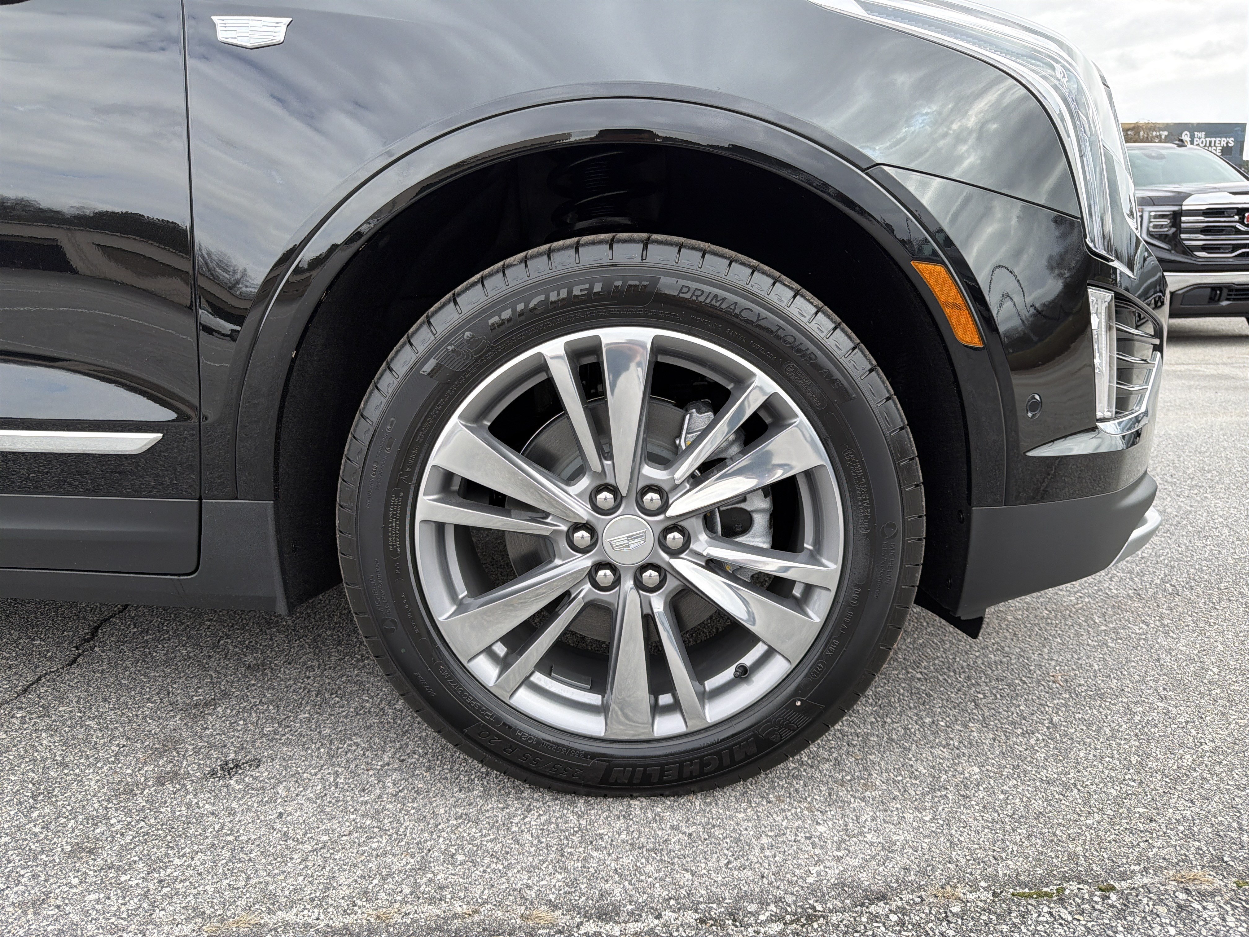New 2026 Cadillac XT5 Premium Luxury FWD image 15