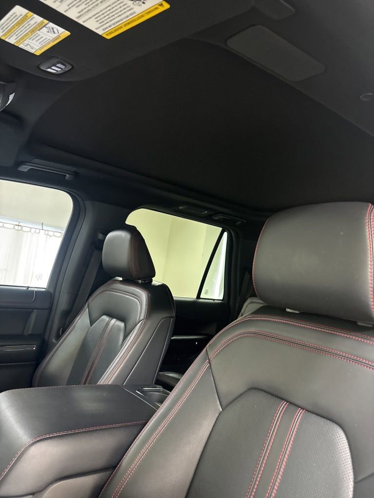 Used 2024 Ford Expedition Max Limited AWD/4WD image 17