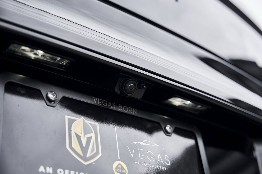 Used 2025 Bentley Flying Spur Plug-In Hybrid image 15