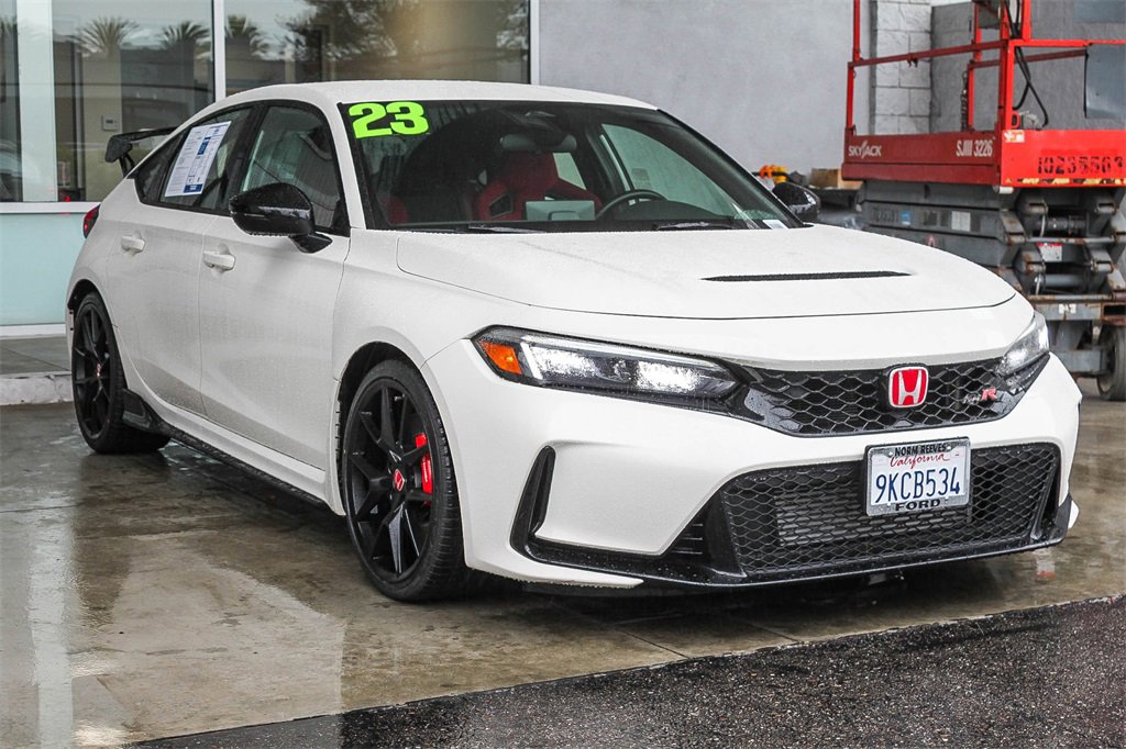 Used 2023 Honda Civic Type R image 3