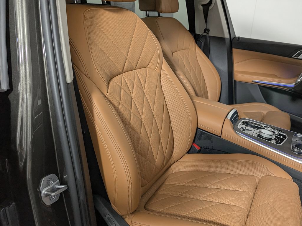 Certified 2023 BMW X7 xDrive40i w/ Premium Package image 31