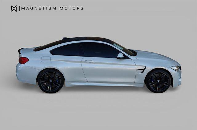 Used 2016 BMW M4 Coupe RWD image 2