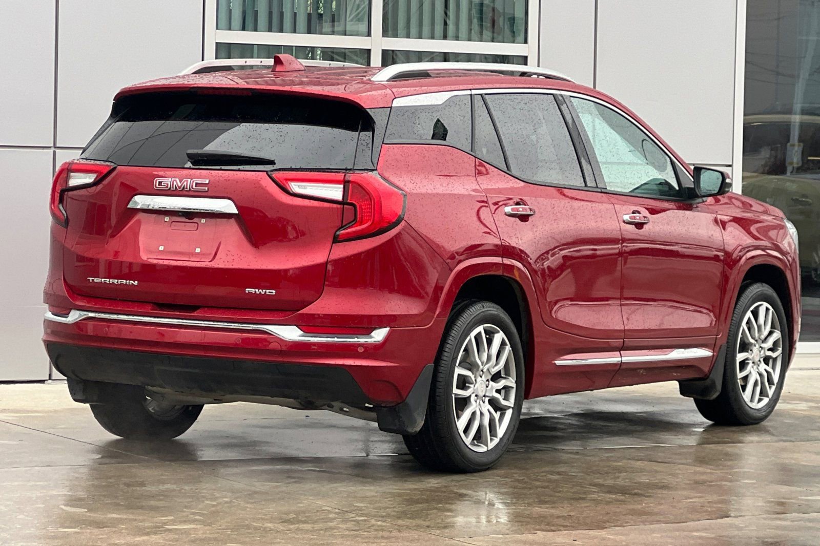 Used 2023 GMC Terrain Denali w/ LPO, Floor Liner Package image 4