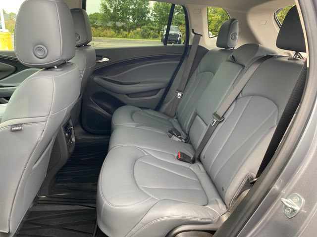 Used 2020 Buick Envision Essence FWD image 18