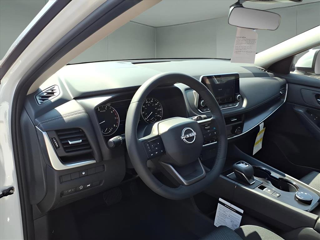 New 2026 Nissan Rogue SV image 12