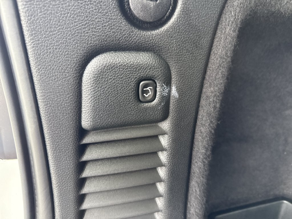 Used 2022 Dodge Durango R/T RWD image 33