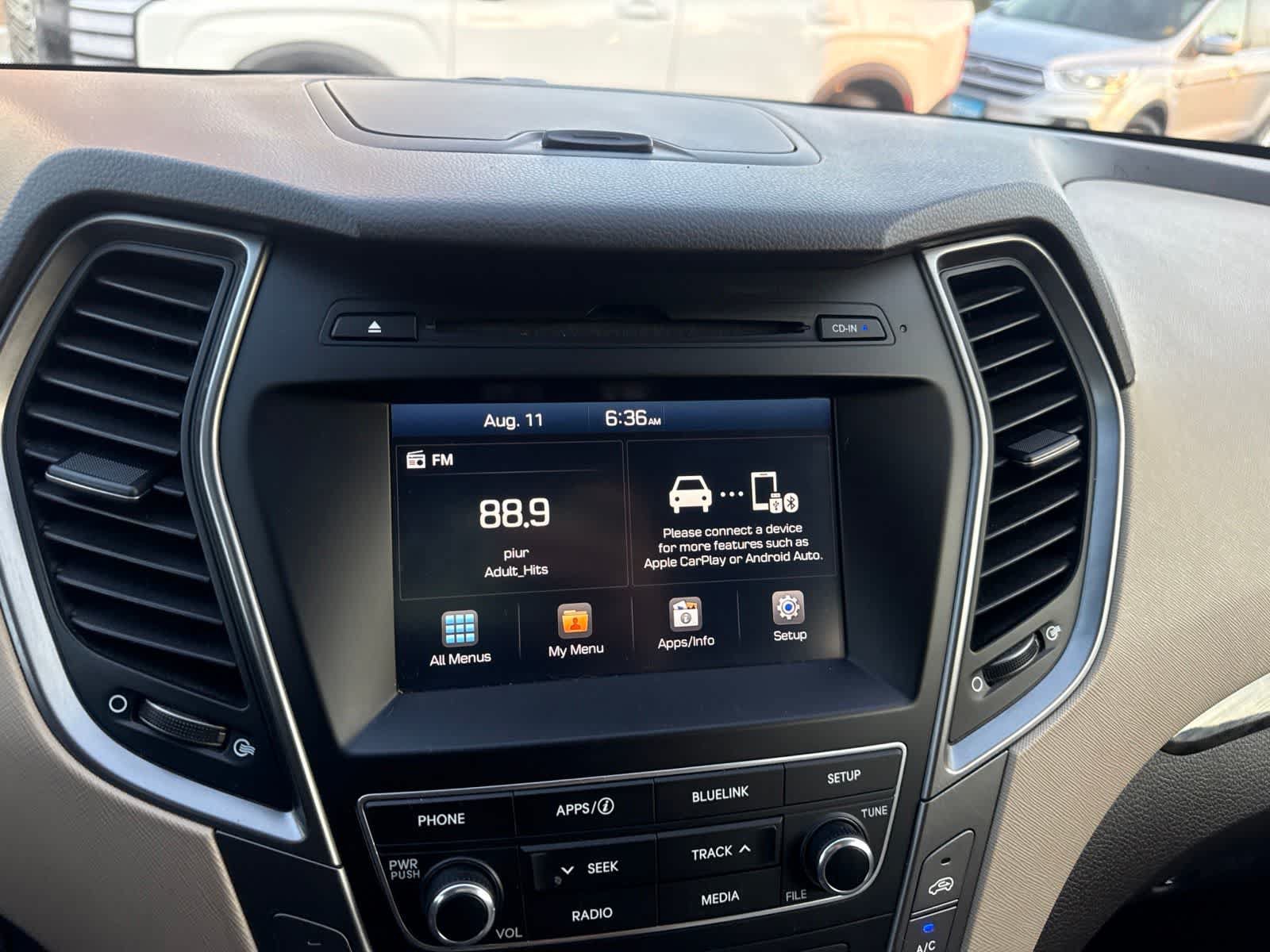 Used 2017 Hyundai Santa Fe Sport FWD image 27