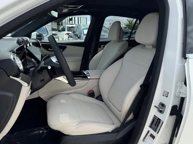 New 2025 Mercedes-Benz GLC 300 image 10