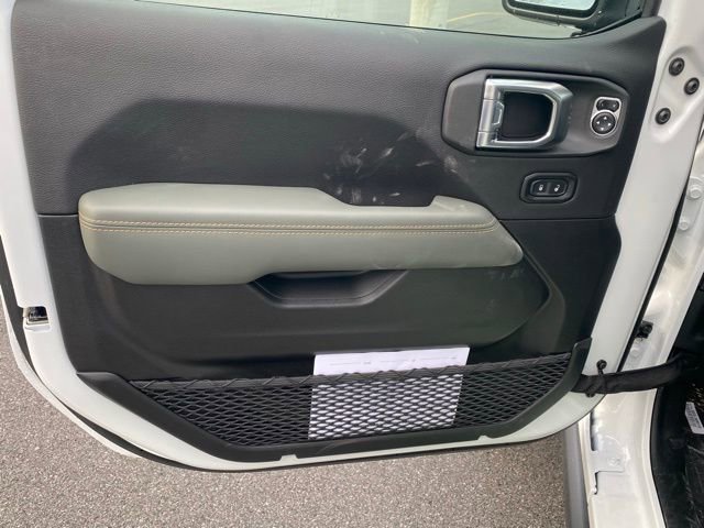 New 2026 Jeep Gladiator Mojave image 12