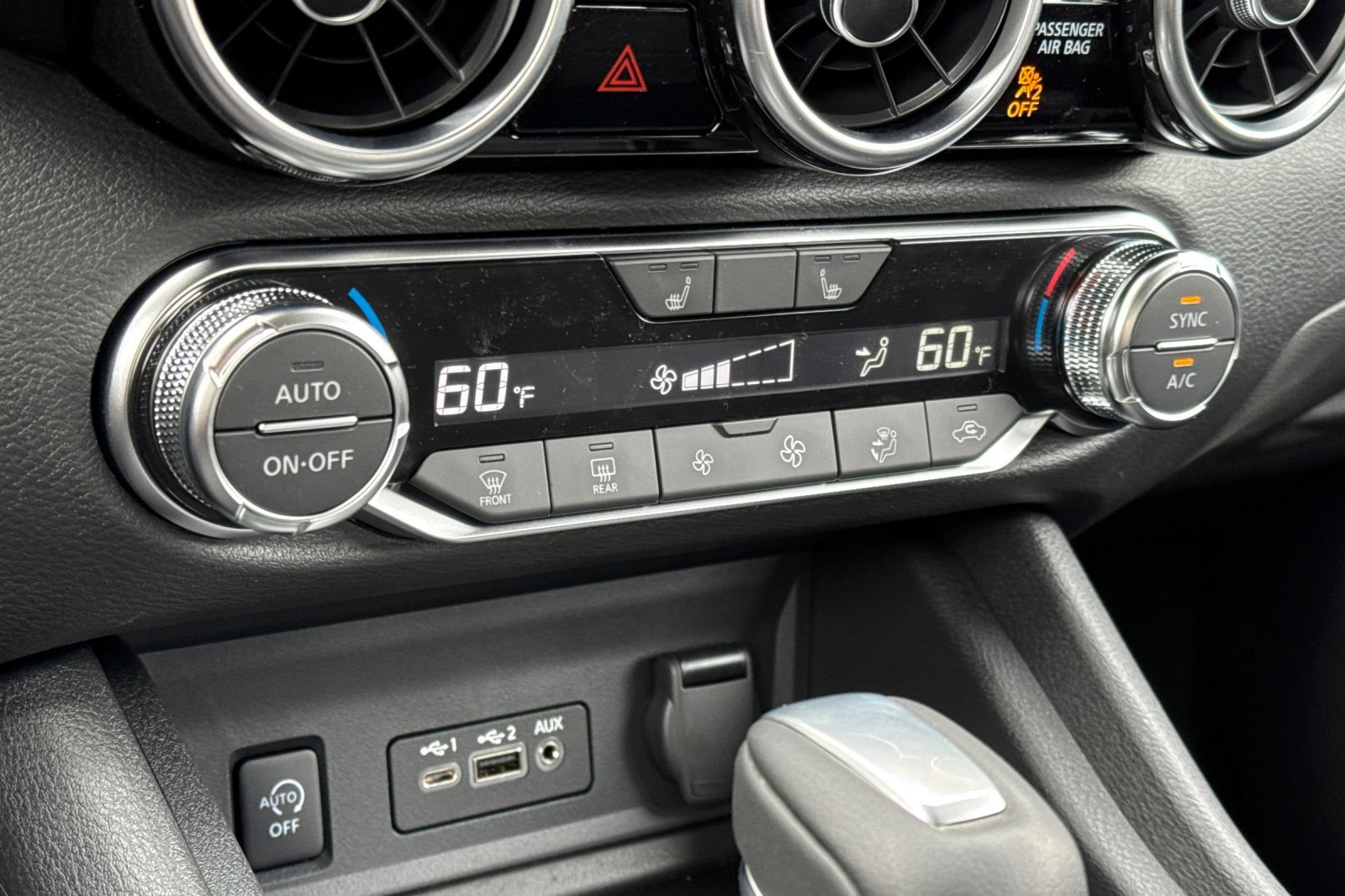 New 2025 Nissan Sentra SR w/ Trunk Package image 16