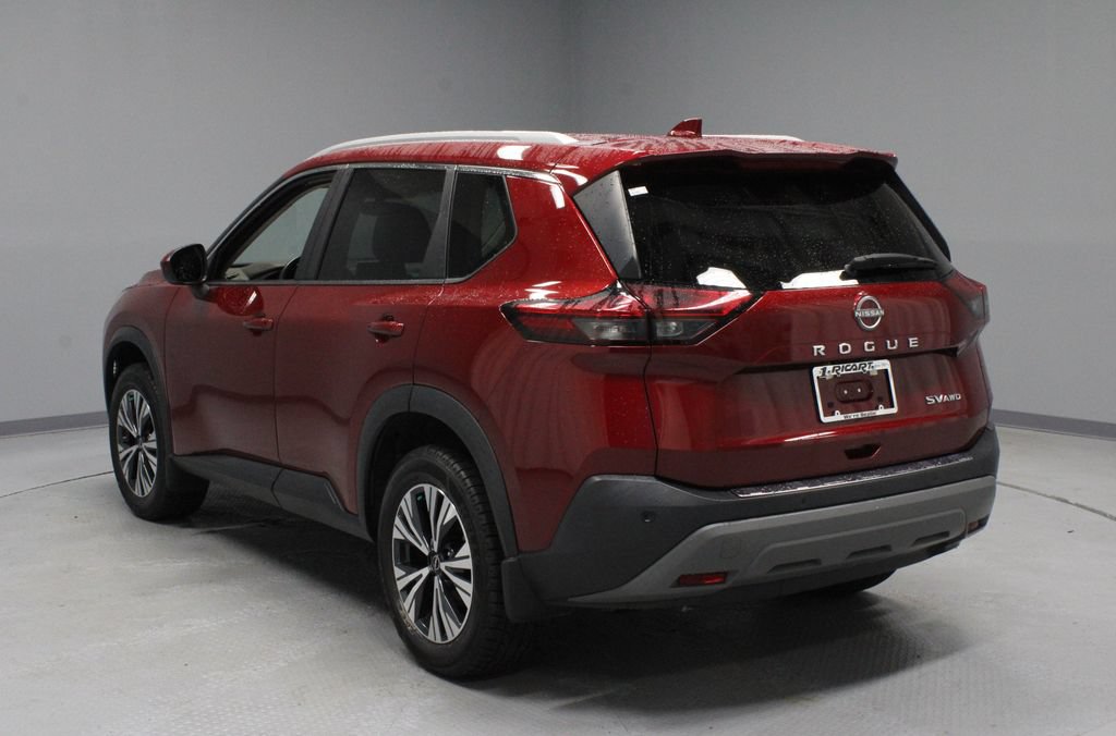 Certified 2023 Nissan Rogue SV w/ SV Premium B Package AWD/4WD image 8