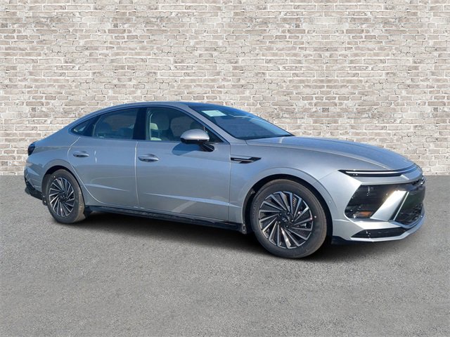 Used 2025 Hyundai Sonata Limited