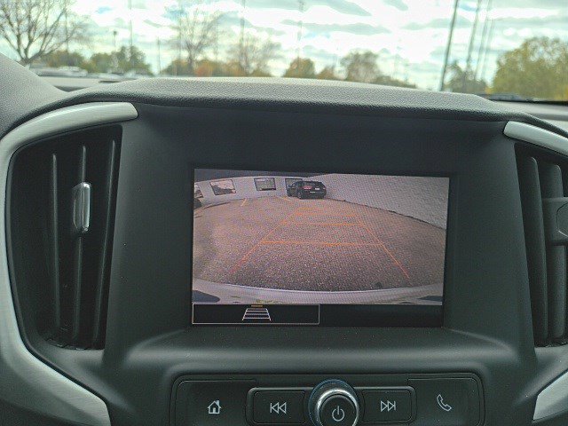 Used 2023 GMC Terrain SLE w/ Driver Convenience Package image 22