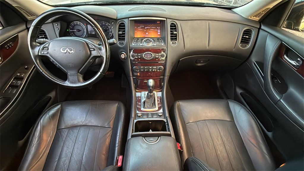 Used 2017 INFINITI QX50 AWD w/ Premium Plus Package image 20