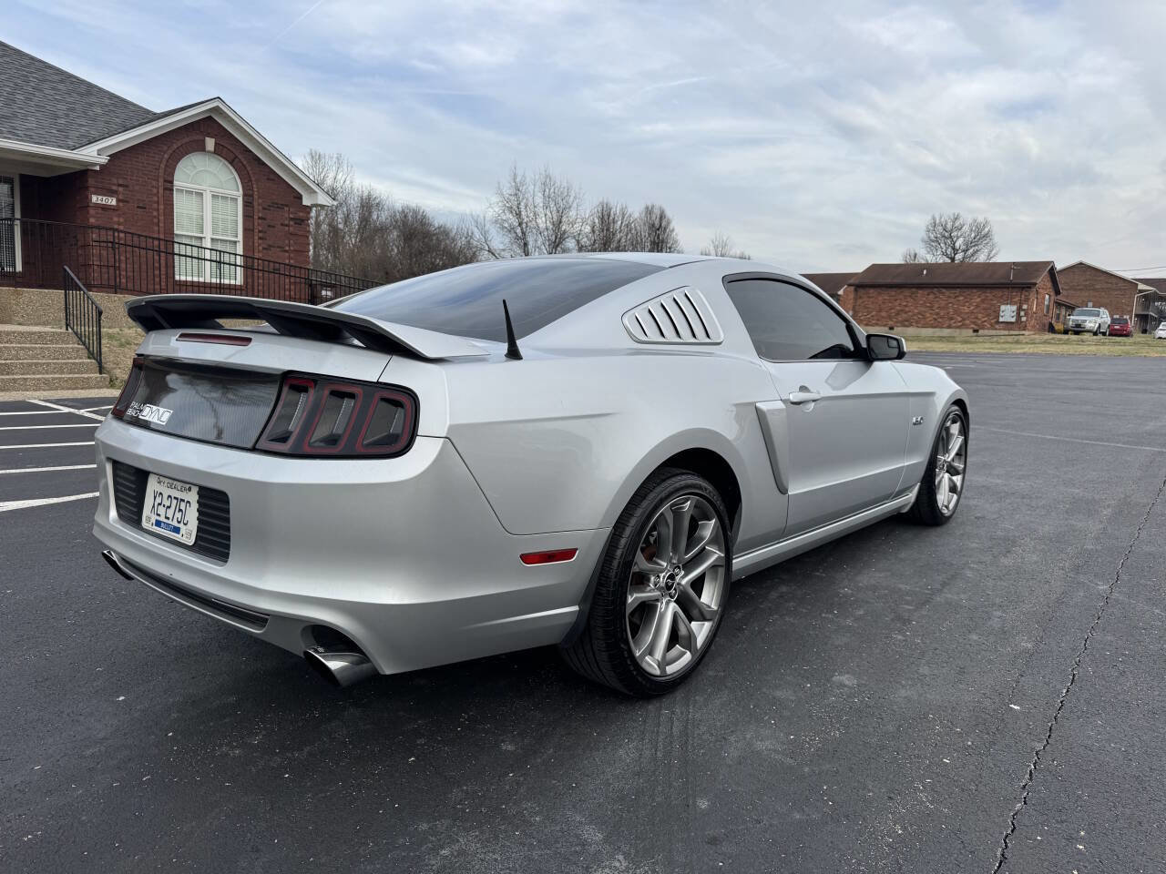 Used 2013 Ford Mustang GT Premium w/ GT Coupe Accessory Pkg 5 image 6