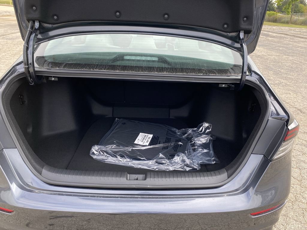 New 2025 Honda Accord SE image 15