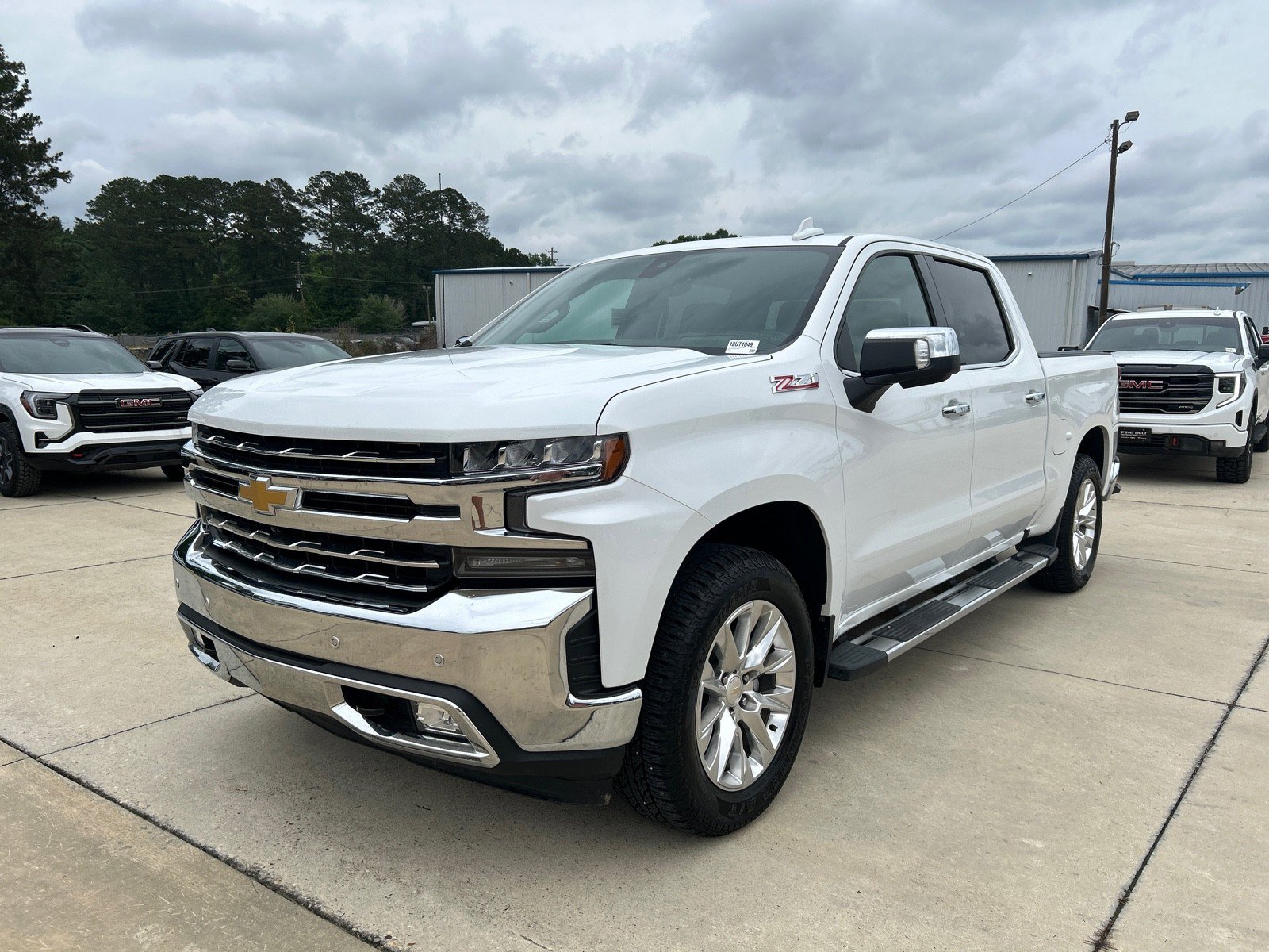 Used 2021 Chevrolet Silverado 1500 LTZ w/ Technology Package AWD/4WD video 1