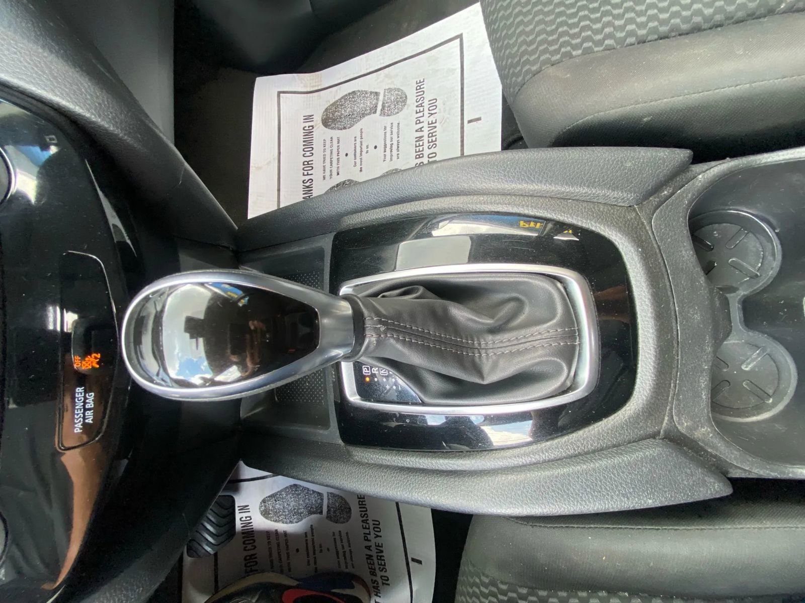 Used 2021 Nissan Rogue Sport S image 13