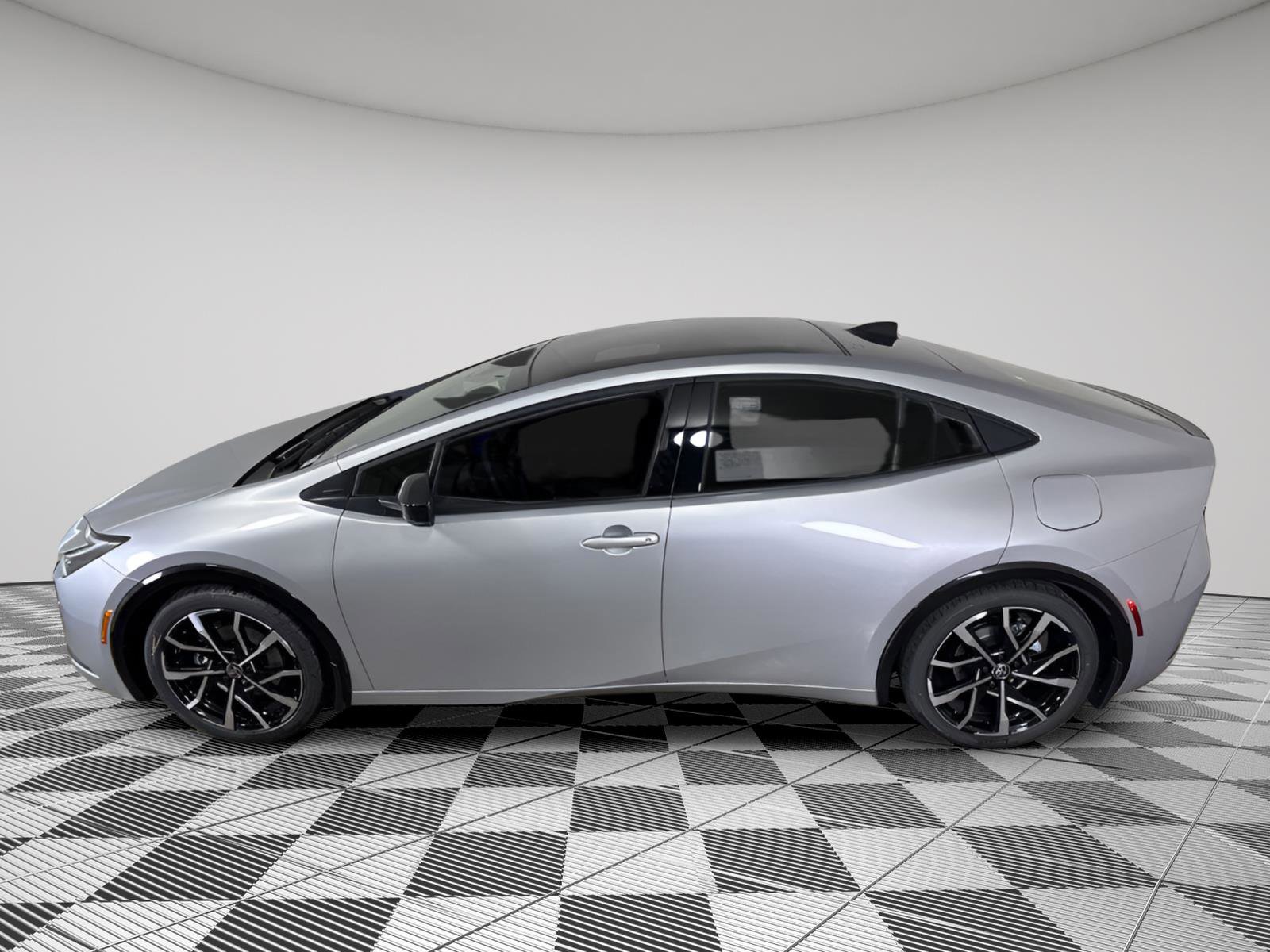 New 2026 Toyota Prius Plug-In Hybrid image 11