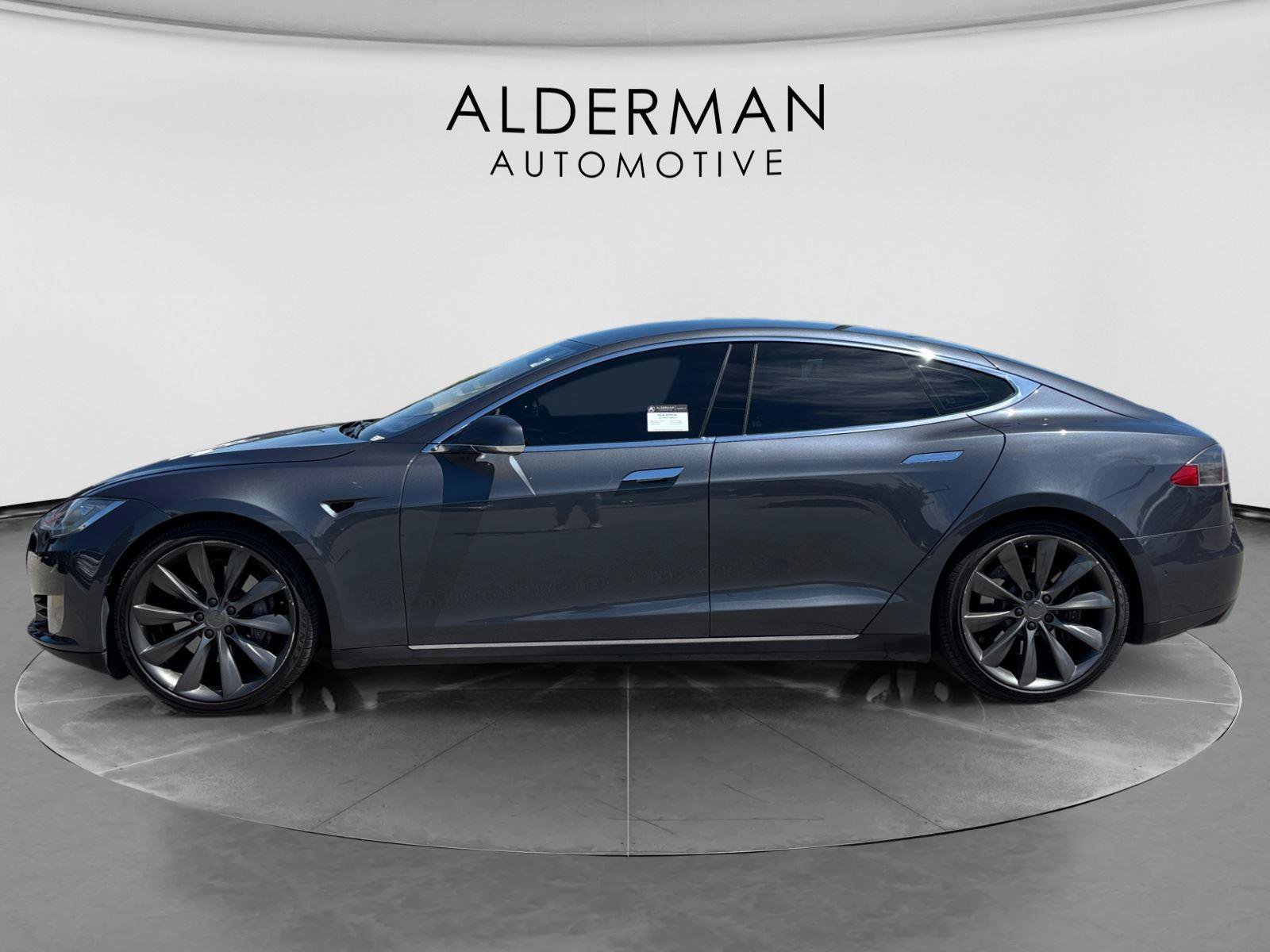 Used 2015 Tesla Model S 70D AWD/4WD image 2