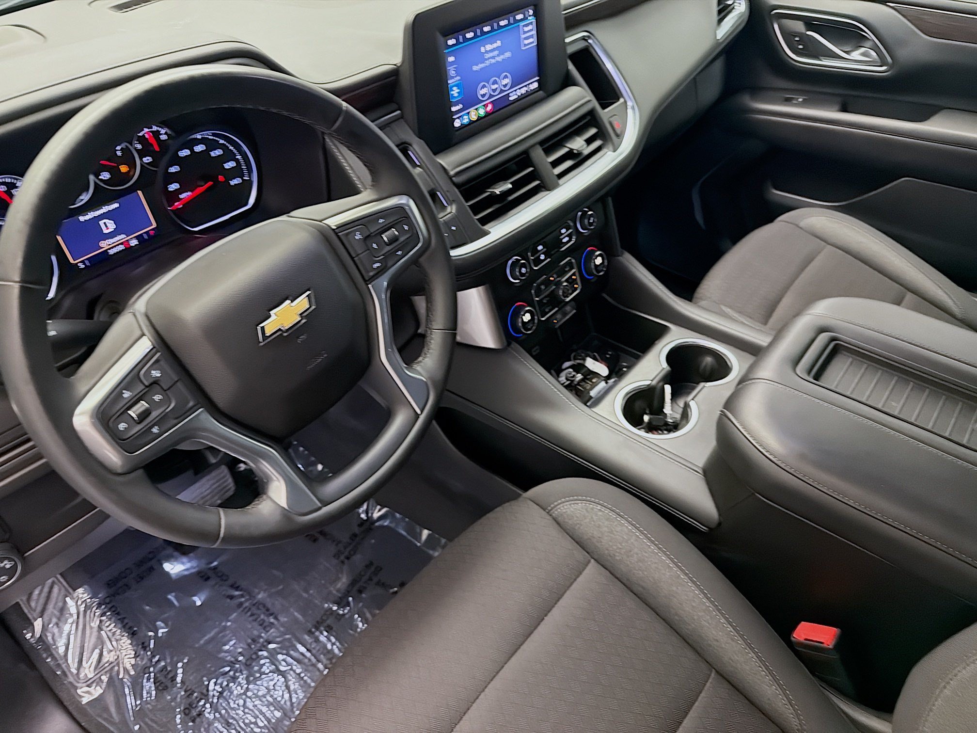 Used 2024 Chevrolet Tahoe LS AWD/4WD image 7