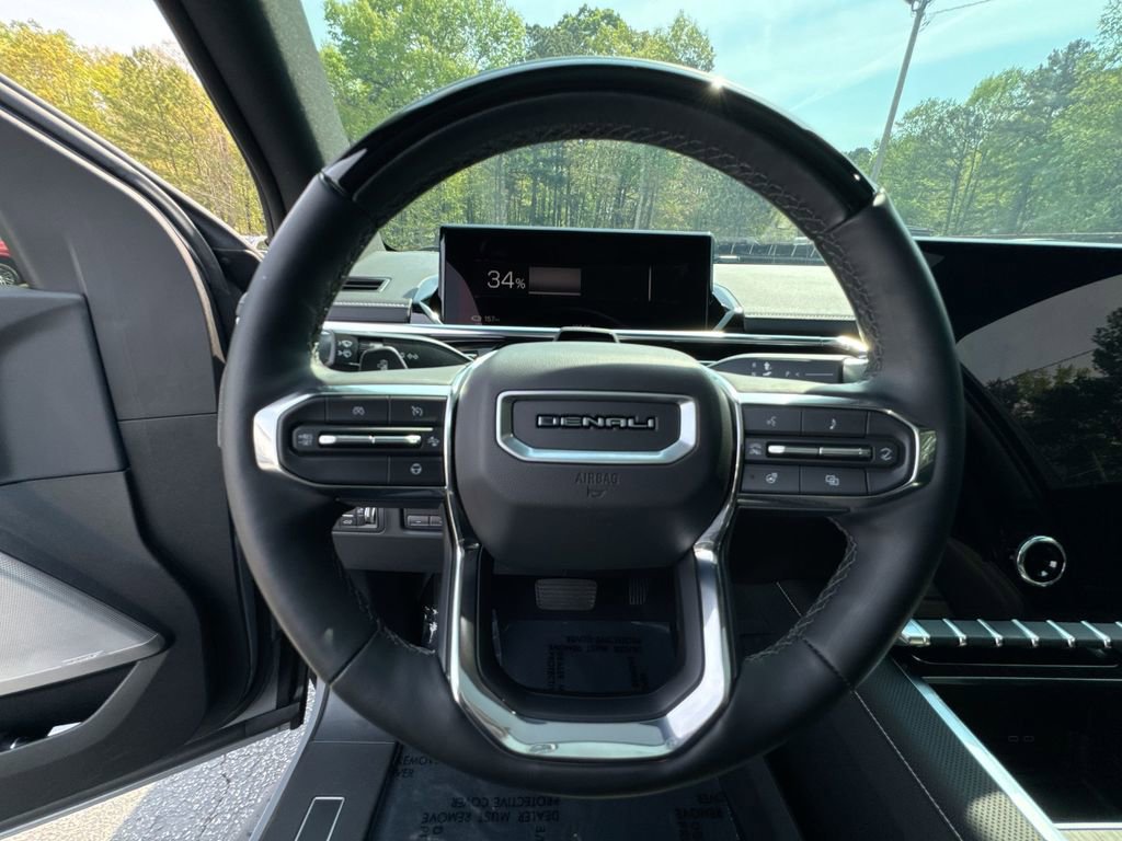 Used 2024 GMC Sierra EV Denali image 16