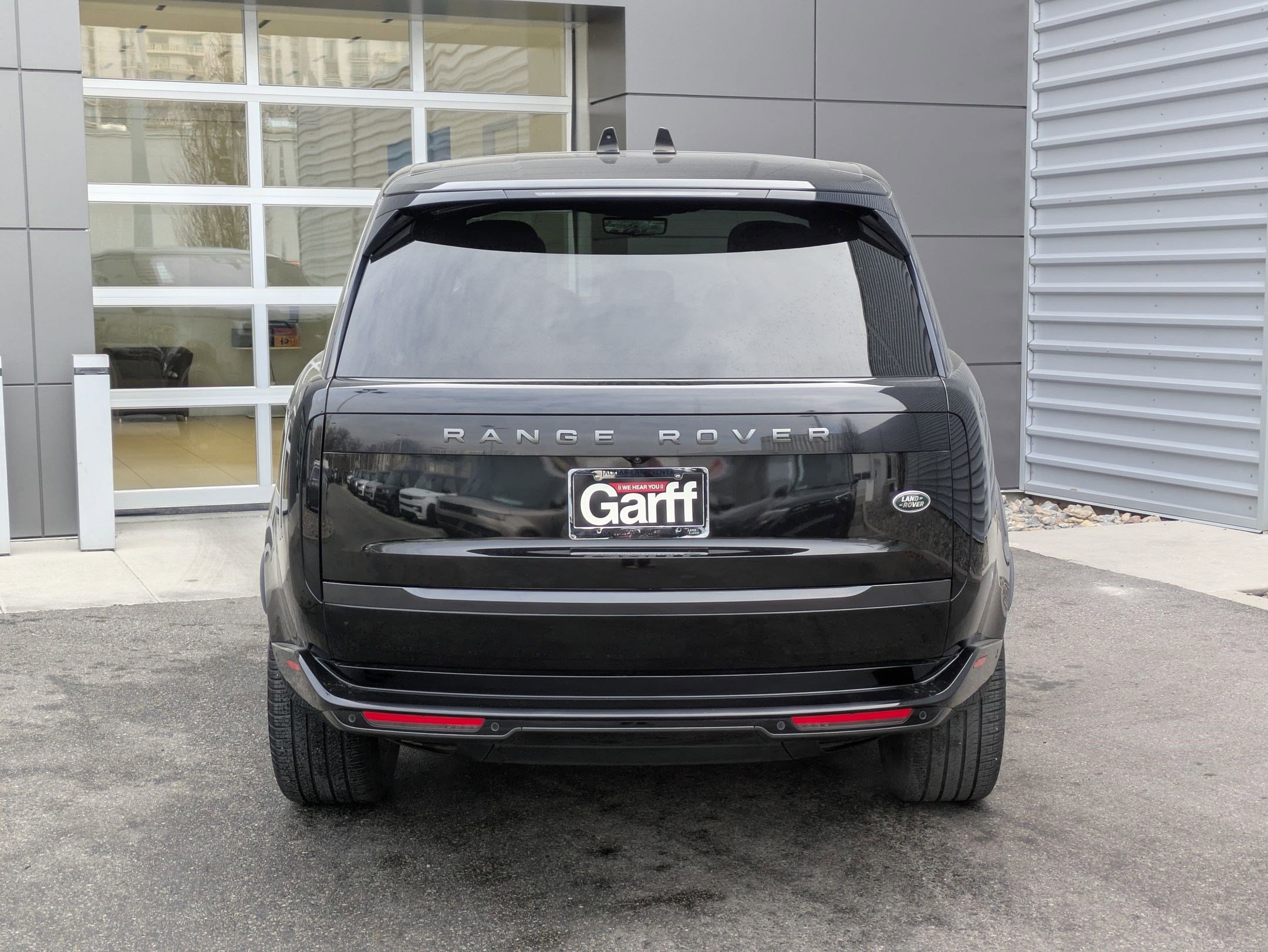 Used 2023 Land Rover Range Rover SE image 5