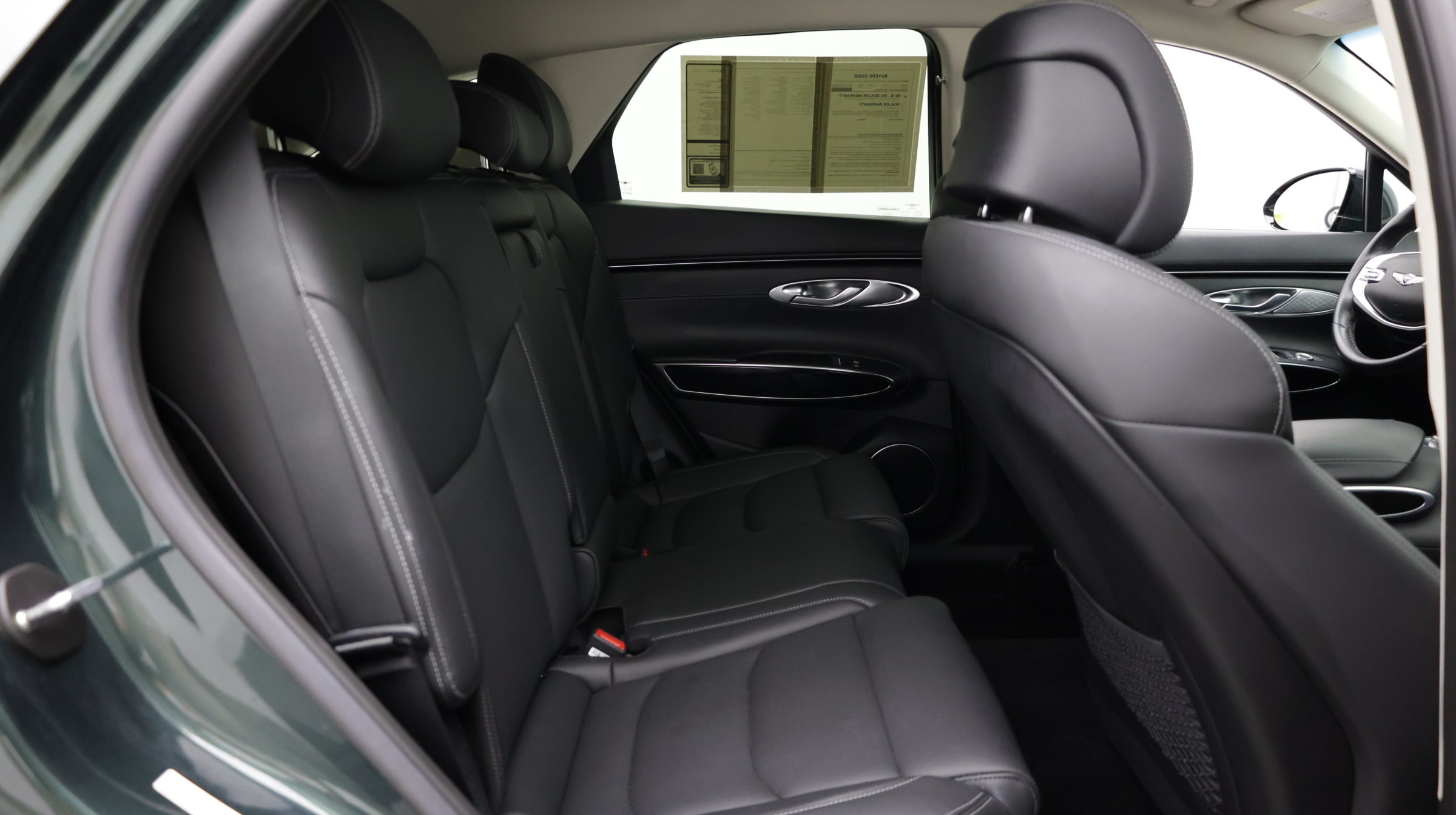 Used 2022 Genesis GV70 2.5T AWD/4WD image 38