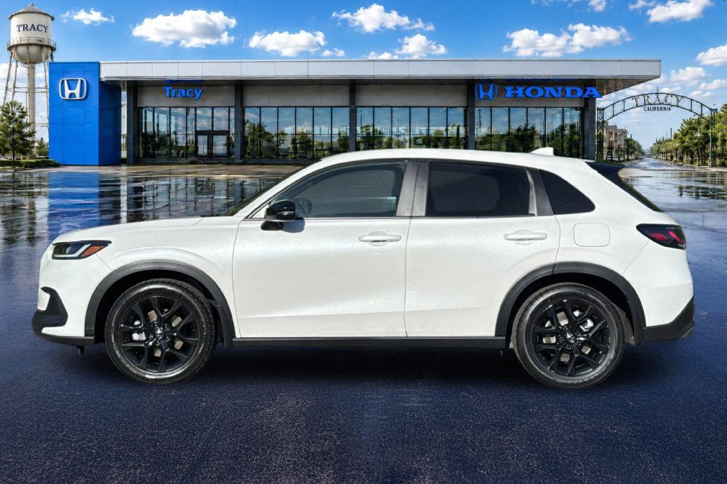 Certified 2025 Honda HR-V Sport image 12