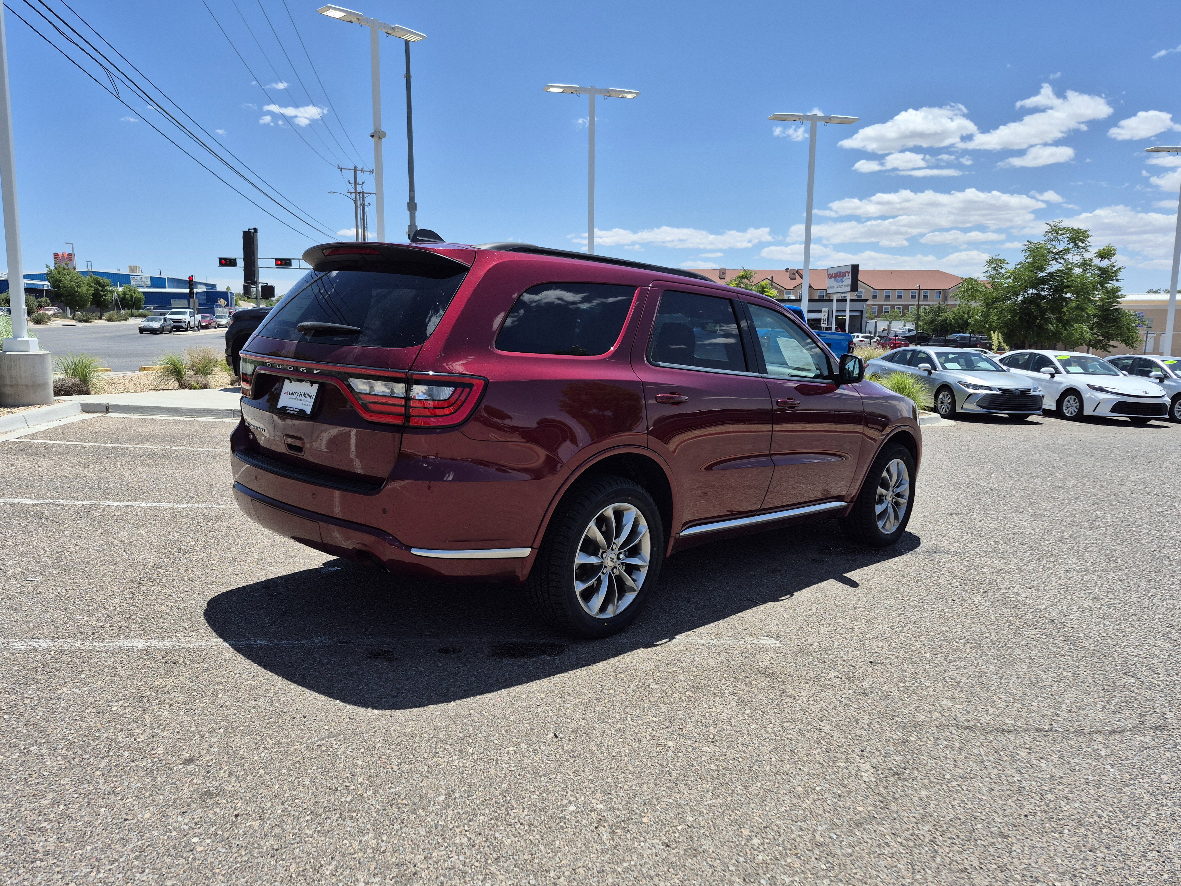 Used 2021 Dodge Durango SXT AWD/4WD image 5