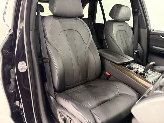 Used 2016 BMW X5 xDrive50i AWD/4WD image 19