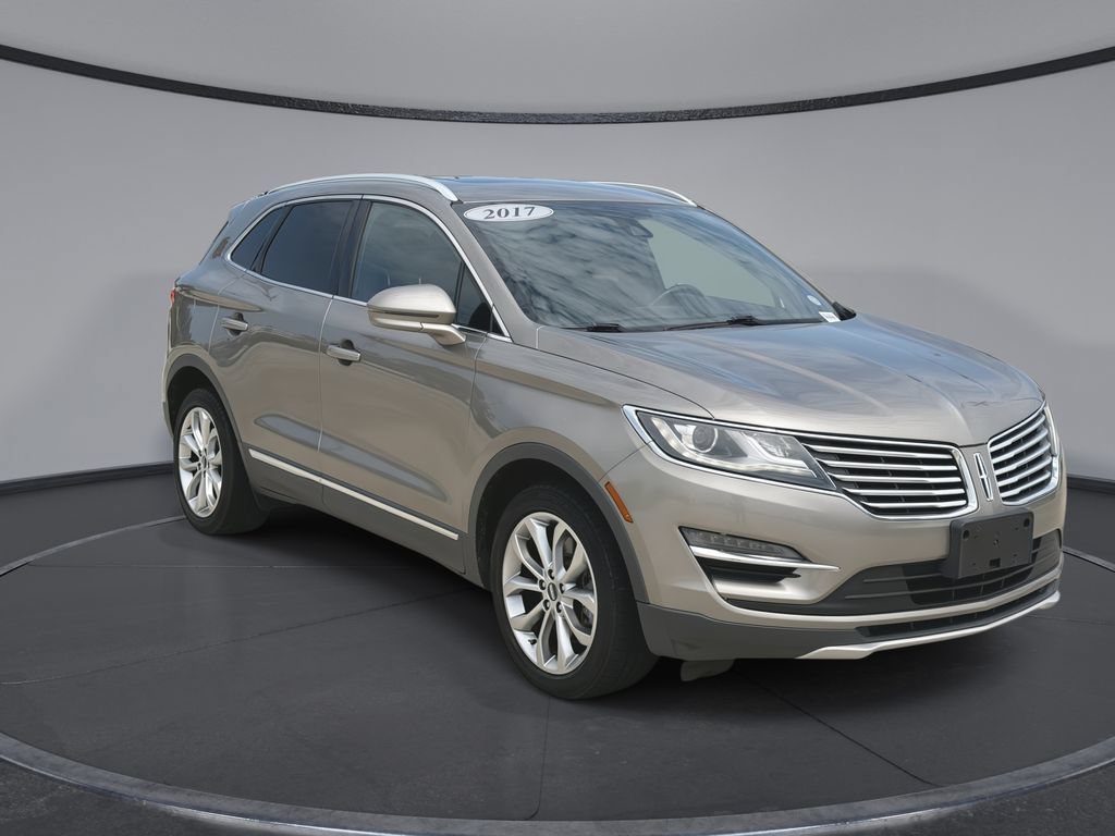 Used 2017 Lincoln MKC Select w/ Select Plus Package AWD/4WD image 12