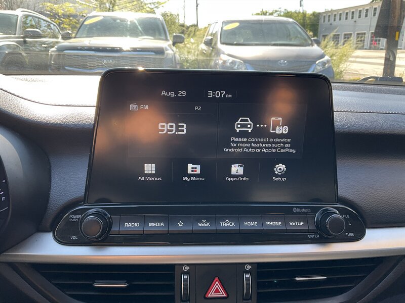 Used 2021 Kia Forte LXS FWD image 20