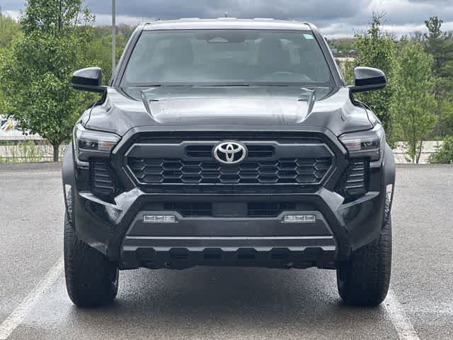 Used 2024 Toyota Tacoma TRD Off-Road AWD/4WD image 19