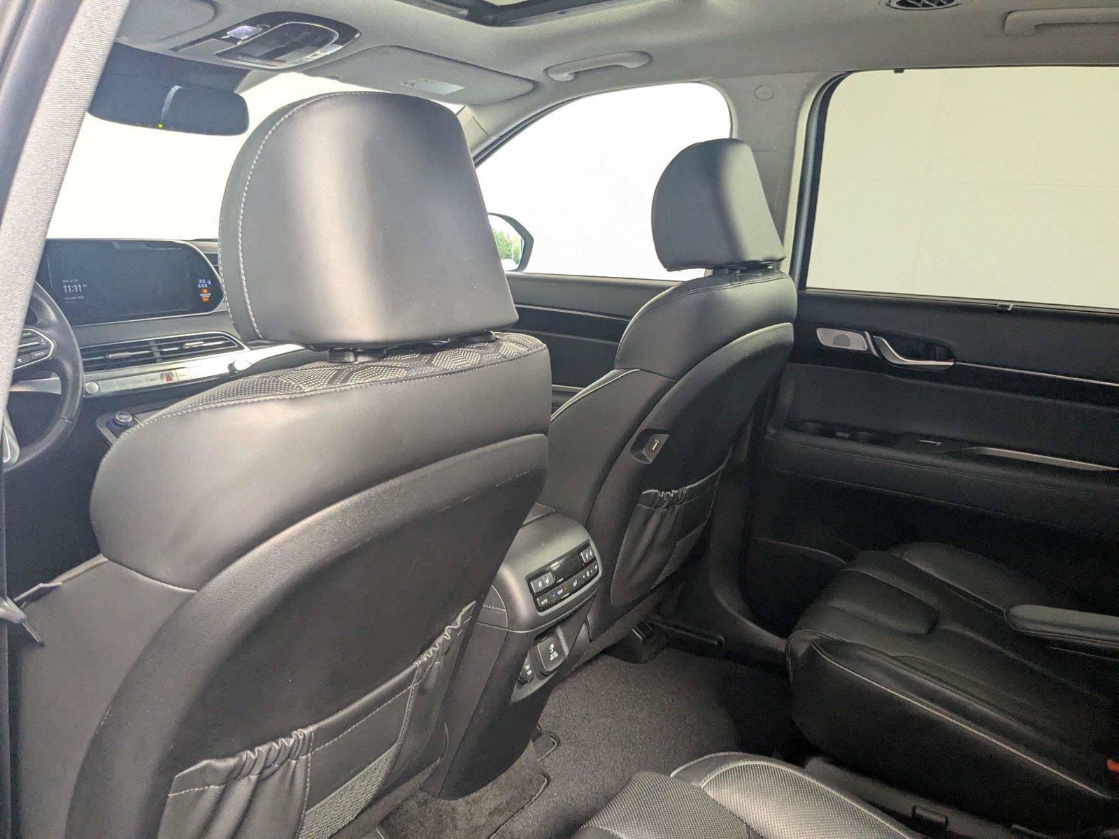 Used 2022 Hyundai Palisade Limited FWD image 36