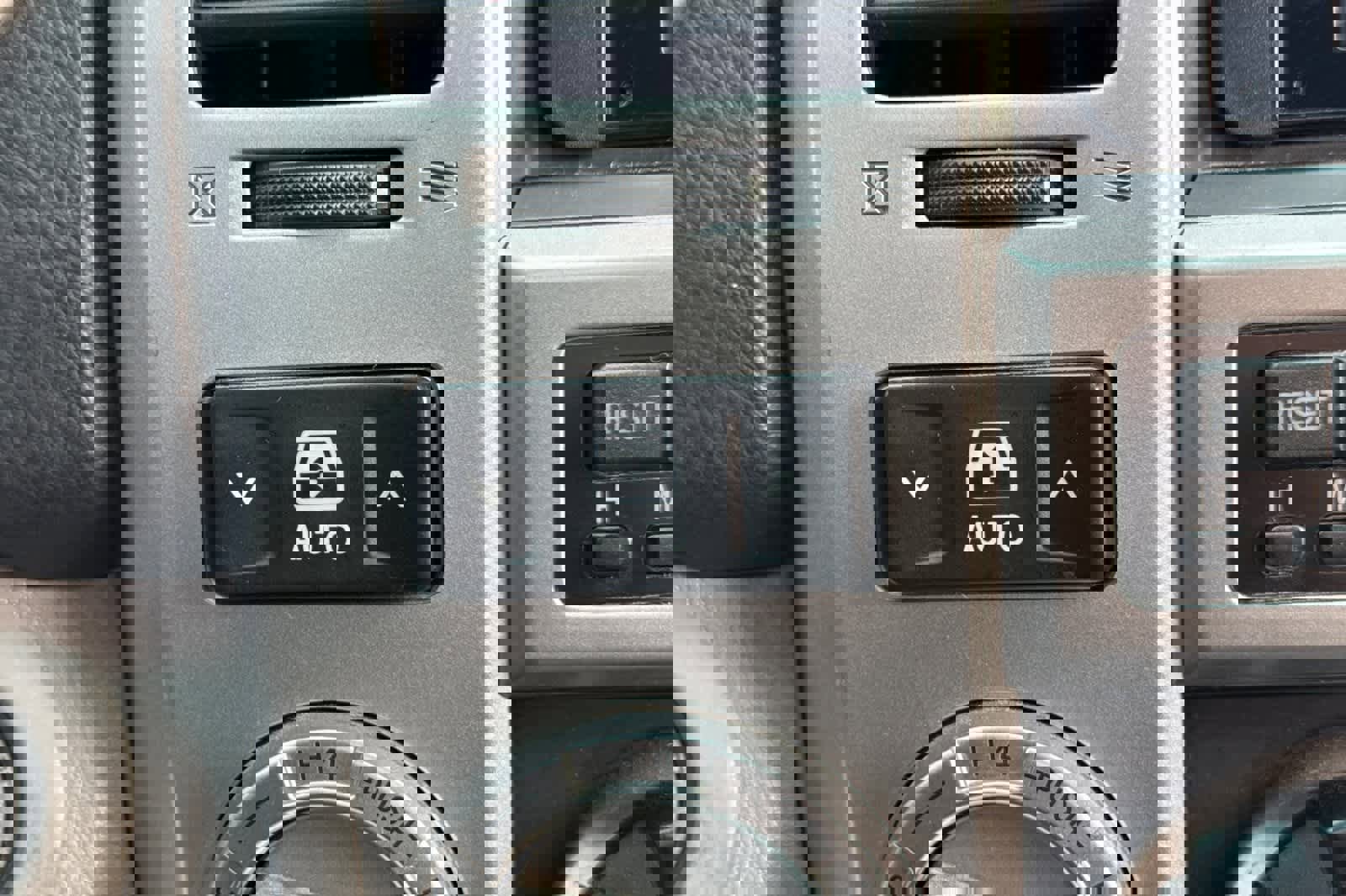 Used 2005 Toyota 4Runner SR5 image 31