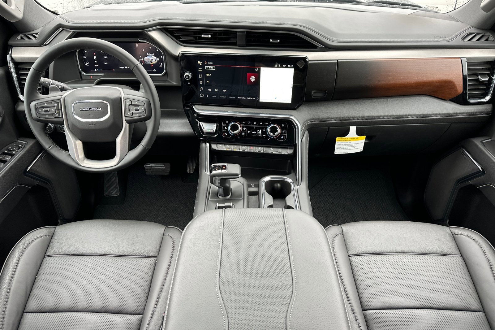 New 2026 GMC Sierra 1500 Denali w/ Denali Reserve Package image 14