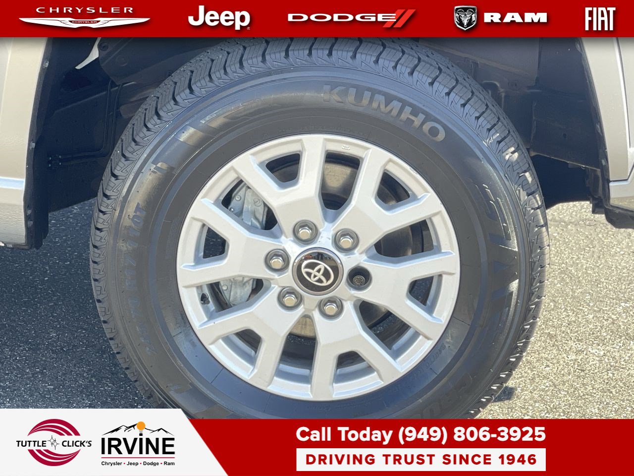 Used 2025 Toyota Tacoma SR image 10
