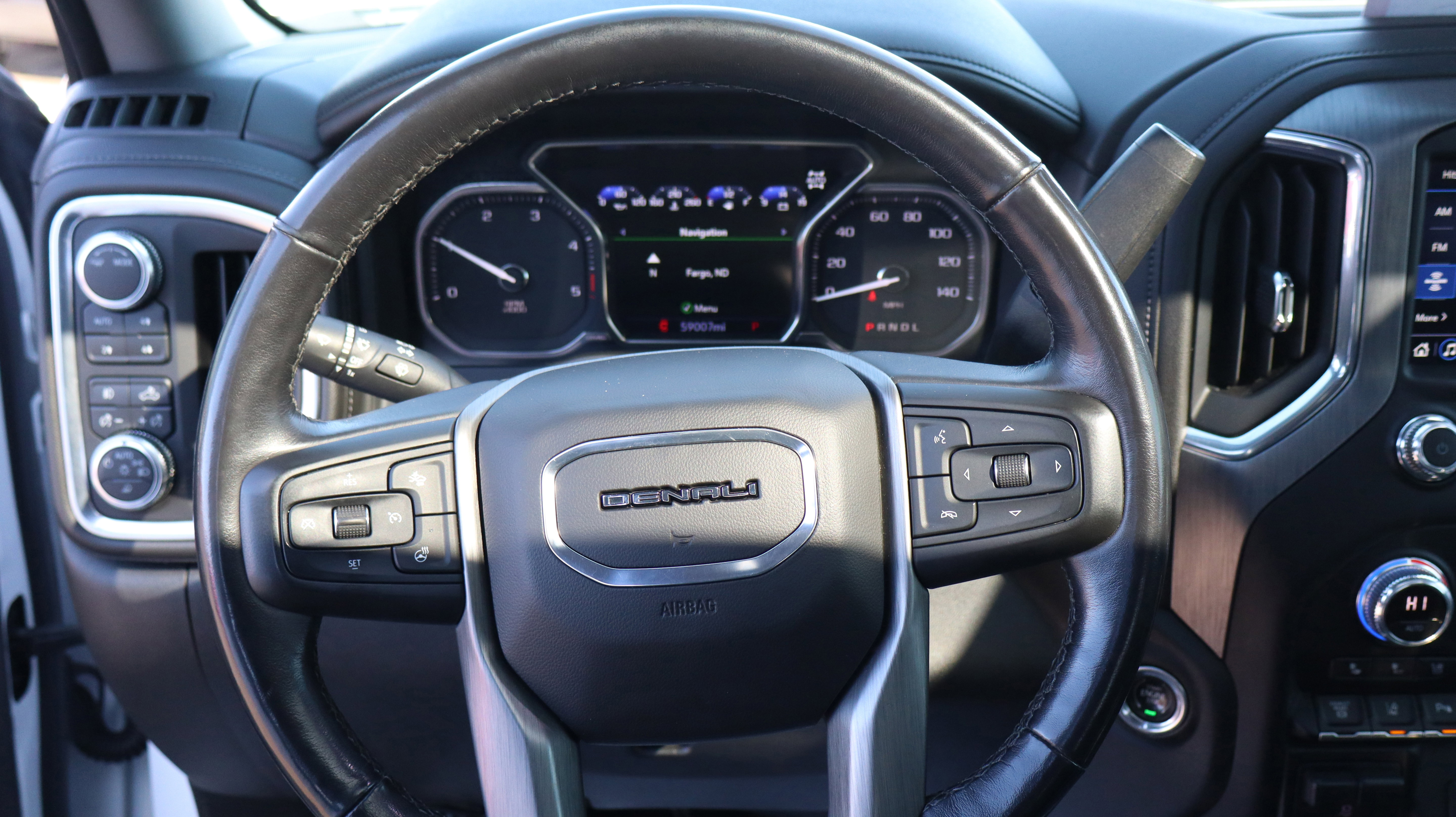 Used 2020 GMC Sierra 3500 Denali w/ Denali Ultimate Package image 9